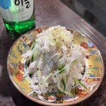 炭焼ホルモン えいた - 白いセンマイ刺し