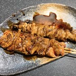 三酉屋 - 白ればタレ、つなぎタレ