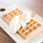 Mezondo jiji - Brussels Waffle~ブリュッセルワッフル~メープル&シュガー Maple & Sugar Waffle