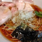 麺家 たけ田 - 醤油らぁ麺アップ