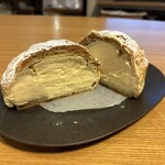 プティ・グレーヌ - 窪木シューはクリームたっぷり♪