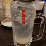 居酒屋 もぢょい有限会社 - 生レモンサワー(会長専用ジョッキ)　449円