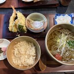 つる亀庵 - 晦日蕎麦　比叡ゆば　1,680円