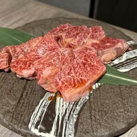 近江うし焼肉 にくTATSU 日本橋室町店 - 