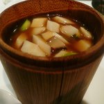 老香港酒家京都 - 干し鮑のあんかけチャーハン竹筒詰め