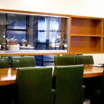 とろけるハンバーグ 福よし - 内観