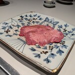 銀座焼肉 Salon de AgingBeef - 厚切り極上黒牛タン