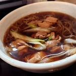 手打蕎麦 たじま - かしわ 1,150円、トッピング生卵 50円(税込)