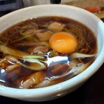 手打蕎麦 たじま - かしわ 1,150円、トッピング生卵 50円(税込)