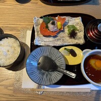 かどや 日比谷邸 - 天然真鯛の宇和島鯛めし昼席膳