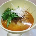 チャイナレストラン 一品香 - 担々麺