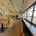 OvenBird BAKE & TEA - 店内