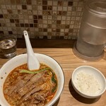 Renge no Gotoku - 担々麺油淋鶏ラーメン。