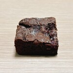 OvenBird BAKE & TEA - ラズベリーブラウニー