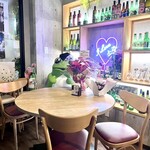 Green Green Korean Dining - 内観