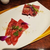 黒毛和牛焼肉 虎斑 北新地店 - 