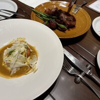 BISTRO DOUBLE -  BISTRO DOUBLE -