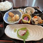 旬菜の味わい がら里 - 花かごランチ