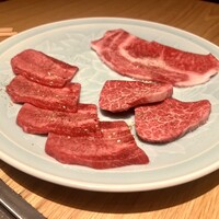 TANAKA YAKINIKU RESTAURANTE - 