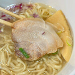 貝出汁らぁ麺 しらかし - 