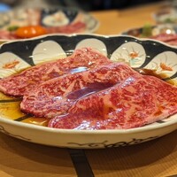 神戸焼肉 金虎 - 