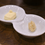 ローストビーフ大野 - 【ローストビーフ丼定食 Healthy(M / シャリアピンソース)@税込1,210円】クリームチーズの味噌漬け＆山わさび