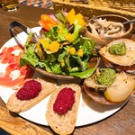 メッシタ パーネ エ ヴィーノ - 前菜盛り合わせ