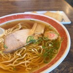 新とみ - ラーメンセット（いなり2ヶ）