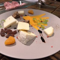 カレス - 