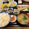 まつや食堂