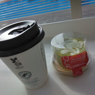 ローソン  中軽井沢駅前店