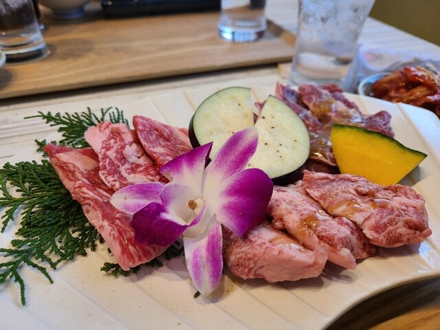 Yakiniku Tora Saijo Ten