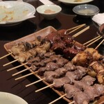 個室完備 海鮮と産地鶏の炭火焼 鶏菜 - 