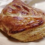 シャトレーゼ - 料理写真:プレミアムアップルパイ