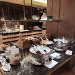 ザ・クラブラウンジ - 