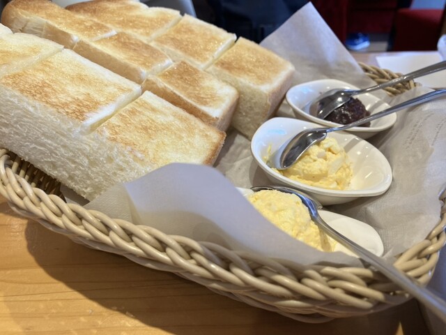 Komeda's Coffee Fusse Eki Higashi Ten