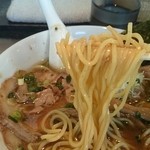 らーめん太陽堂 - 中細麺
