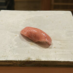 東麻布 天本 - 中トロ