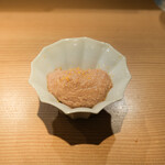 東麻布 天本 - 4日かん漬けたあん肝をすり鉢で