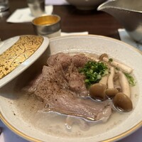 赤坂 蕎介 - 