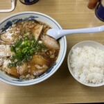 尾道ラーメン 味億 - 