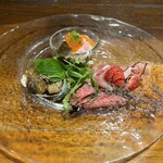 278964238 - 鮑、神戸牛、いくらとかに、生ハム