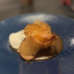 LAINE INAMURAGASAKI - カスタードとリンゴの熱々クルスタッド