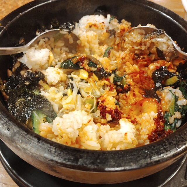 Genki Shichirin Yakiniku Gyushige Keisei Takasugo Ten photo 3