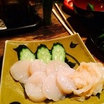 鎌蔵 - 醤油なしでも甘いホタテ