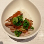 淡麗拉麺 己巳 野毛本店 - 鴨ひと口ごはん