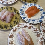 佐渡廻転寿司 弁慶 万代シティ店 - 