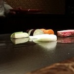Steak house midium Rare - 旬の焼き野菜（500円）