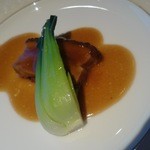 中国レストラン 胡蝶花 - トンポーロー チンゲン菜添え