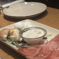 オービカ モッツァレラバー 横浜店 - 